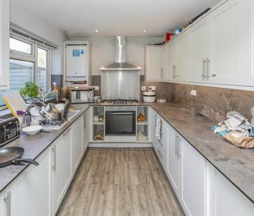 House share to rent - Photo 4