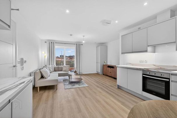 Apt 7, 2 Dayton Street, Belfast, BT13 2BX - Photo 1