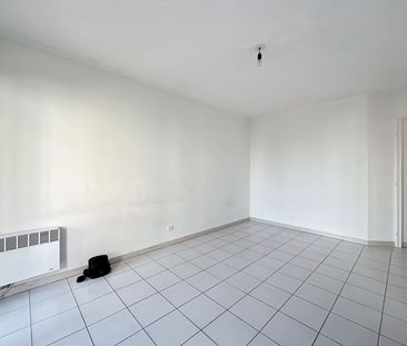 CAGNES SUR MER (Val Fleuri) / 2 pièces de 36m² avec terrasse, pkg e... - Photo 2