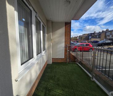 Bennetts Yard, Uxbridge UB8, London - Photo 2