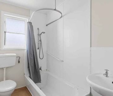 1 Beaven Street, Marton - Photo 2