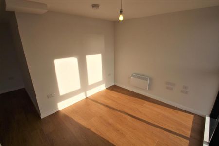 1 bedroom apartment to rent - Photo 2