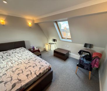 4 bedroom apartment to rent - Photo 4