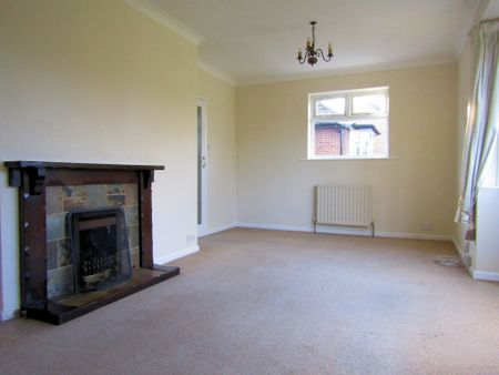 2 bedroom detached bungalow to let - Photo 4