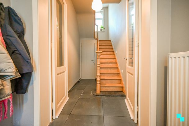 Ruime stadswoning nabij centrum Izegem - Photo 1