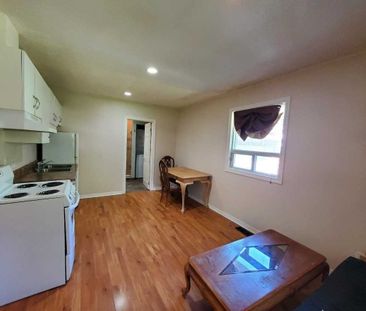 For Lease - 20437 Yonge Street Unit# Main Fl Unit, East Gwillimbury... - Photo 1