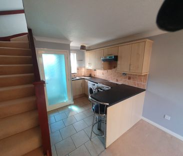One Bedroom Mid-Terrace ‘Chase’ design house with garden and parking - Photo 5