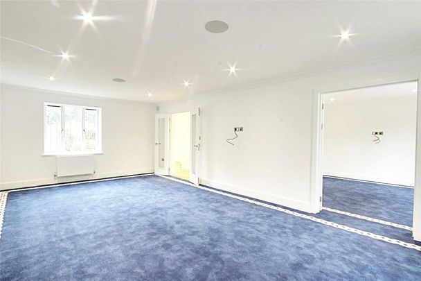 5 bedroom detached house to rent - Photo 1