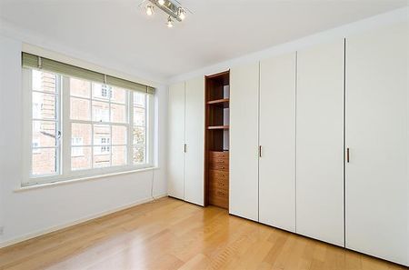 3 bedroom flat to rent - Photo 3