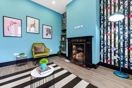 6 bedroom house to rent - Photo 2