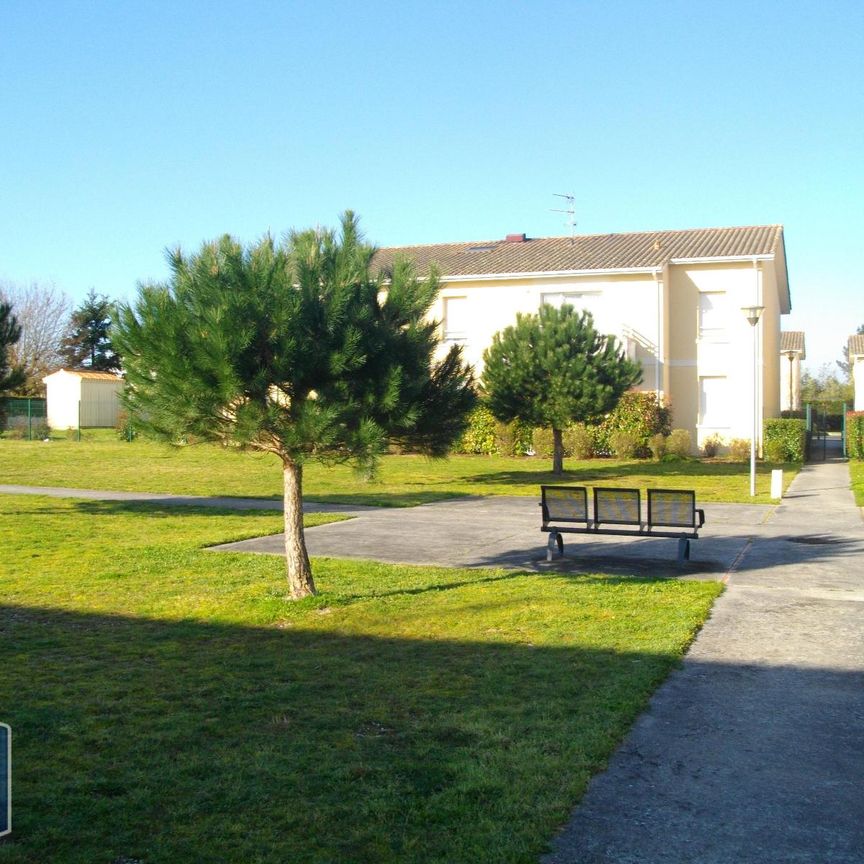 Location Maison 3 pièces 69m² ST AUBIN DE MEDOC 33160 - Photo 2