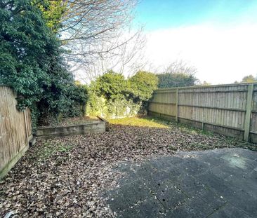 2 bedroom semi-detached house to rent - Photo 4