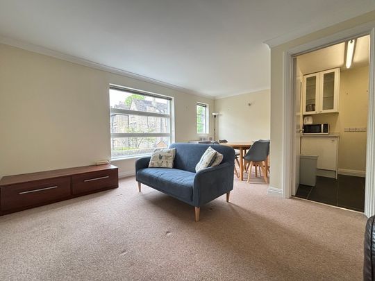 Petersfield Mansions, Cambridge - Photo 1