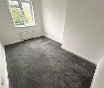 2 bedroom semi-detached house to rent - Photo 6