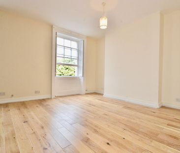 2 Bed Flat, Oxford Road, RG1 - Photo 1