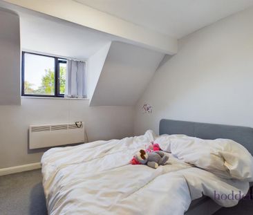 3 bedroom end of terrace house to rent - Photo 3