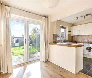 3 bedroom terraced house to rent - Photo 4