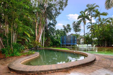 2 Bedroom - Furnished - Pool - Photo 3
