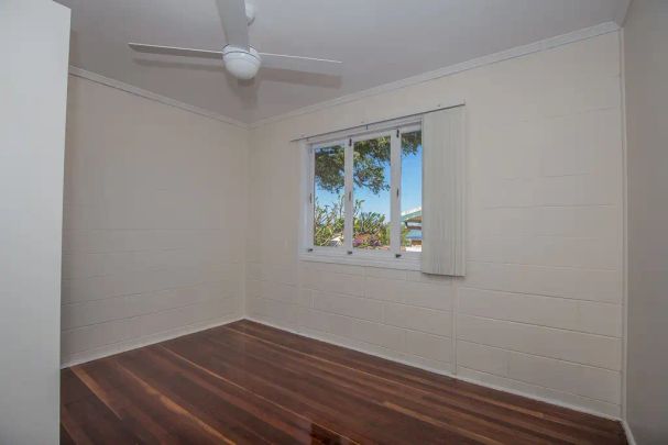 “Tidy 3 Bedroom home with modern interior” - Photo 1