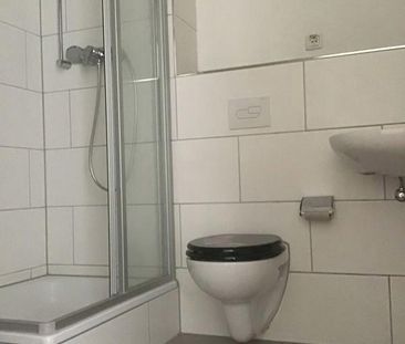 Hier findet jeder seinen Platz: charmante 2-Zimmer-Wohnung mit Balk... - Photo 4