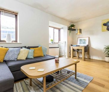 1 bedroom flat to rent - Photo 2