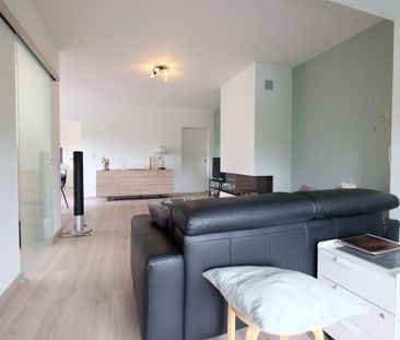 Appartement te huur in Sint-Truiden voor € 800 met 1 slaapkamer - Foto 1