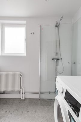 Törnrosavägen 18, Karlhov - Photo 1