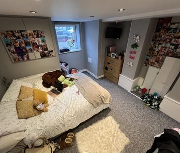 Queens Road, Hyde Park, LS6 1HU, Leeds - Photo 6