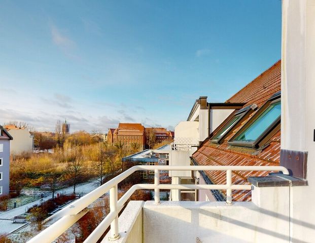 Rooftop Maisonette with Garage and Balcony furnsihed or unfirnished! - Photo 1