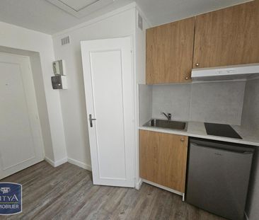 Location Appartement 1 pièce 11m² POITIERS 86000 - Photo 3