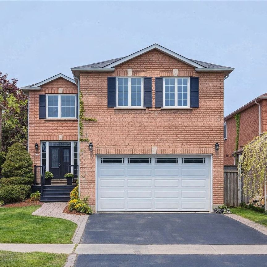 For Lease - 48 Fencerow Drive Unit# Bsmnt, Whitby, Ontario - Photo 1