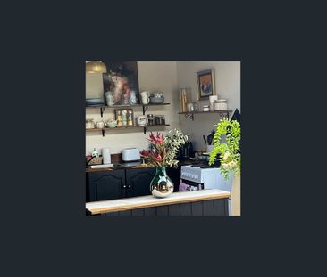 Barn Conversion One Bedroom Plus Study - Photo 4