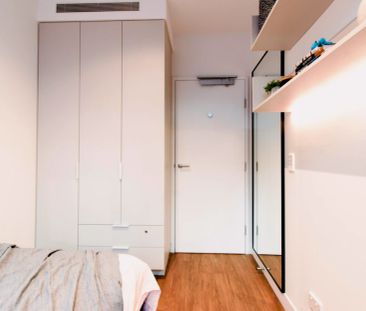 Nice single bedroom in a 6-bedroom flat, in a residence near Univer... - Photo 5