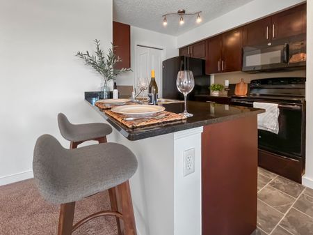 AMAZING & FAMILY FRIENDLY 2 BED, 1 BATH APARTMENT W/ UNDERGROUND PARKING STALL IN THE COMMUNITY OF RUTHERFORD - Photo 3