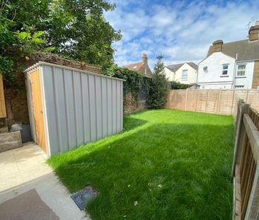 1 bedroom flat to rent - Photo 6