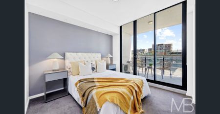 ARCHITECTURALLY DESIGNED URBAN SANCTUARY - Photo 4