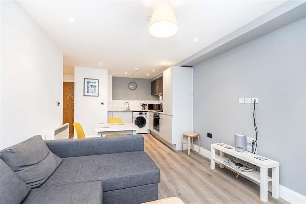 1 bedroom flat to rent - Photo 1