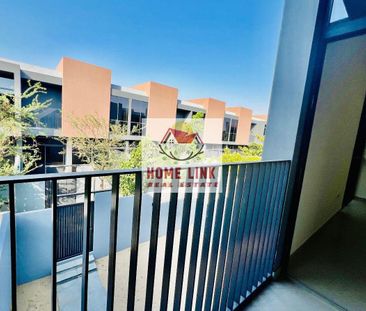 Spacious 3BR with Family-Friendly Amenities - Photo 2