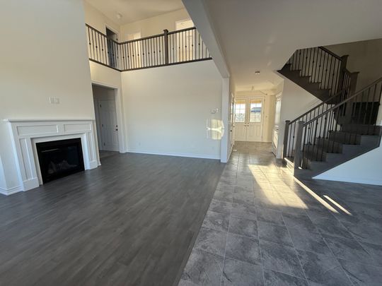 For Lease - 1 Larissa Park Drive, Quinte West, Ontario - Photo 1