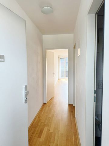 schöne, zentrale 1-Zimmer-Wohnung mit Balkon - Foto 4