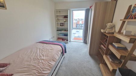 2 bedroom flat to rent - Photo 3