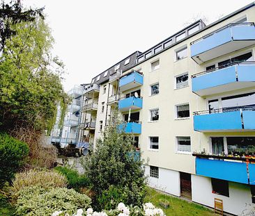Essen-Steele: Dachgeschosswohnung mit 3 Zimmern, Duschbad und Gemeinschaftsgarten - Photo 2