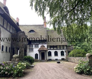 Wohnen im "Meyers Wald" - Englisches Herrenhaus mit Reetdach - ruhige Mansardenwohnung im Altbau - Photo 1