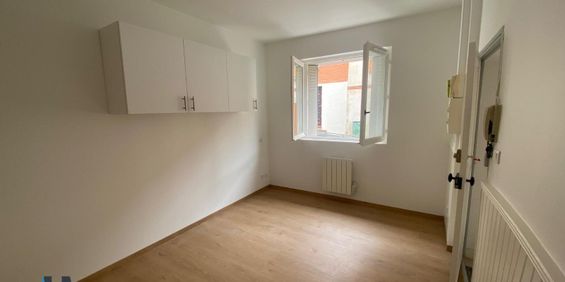 APPARTEMENT T1 19M - Photo 3