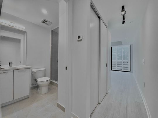 For Lease - 195 McCaul Street Unit# 1707, Toronto, Ontario - Photo 1