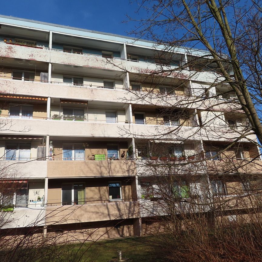 Zwei Zimmer mit Balkon - Foto 2