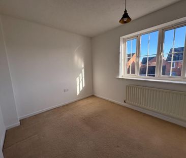 2 bedroom property to rent - Photo 1