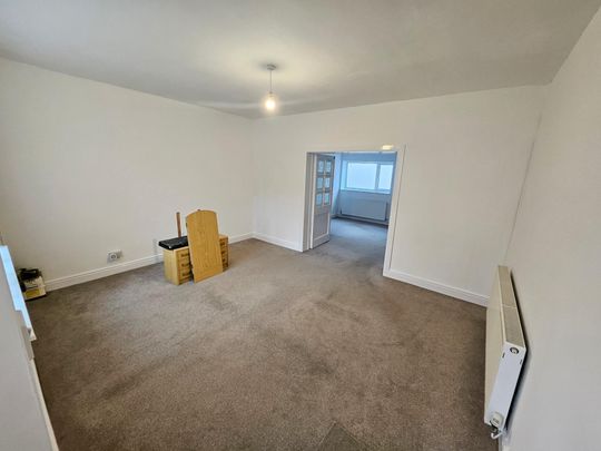 High Street, Chester, Saltney - Photo 1