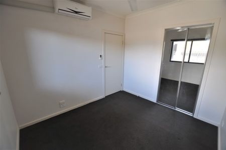 3/8 Beacon Close, 6722, South Hedland Wa - Photo 2