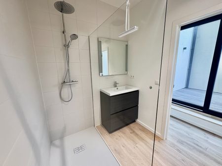 Ruim gerenoveerd 1-slpk appartement met terras - Foto 5